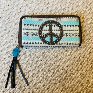 Women’s Peace Sign Wallet